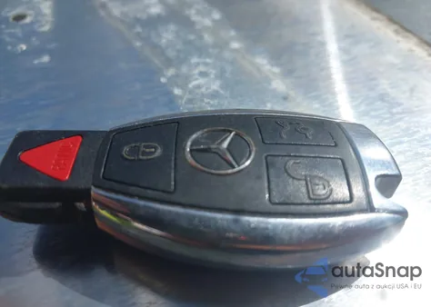 2015 Mercedes-Benz C 300 4Matic from USA, damaged, VIN 55SWF4KB0FU014925